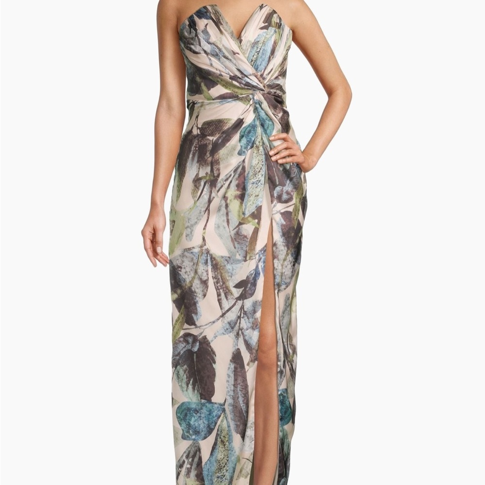 Cream and Brown Ruched Gown with Sweetheart Neckline and High Slit